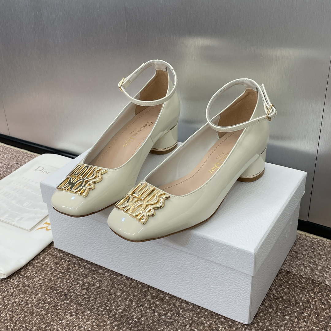 Dior KDV266VNI Miss Dior Pump Beige Patent Calfskin D82961