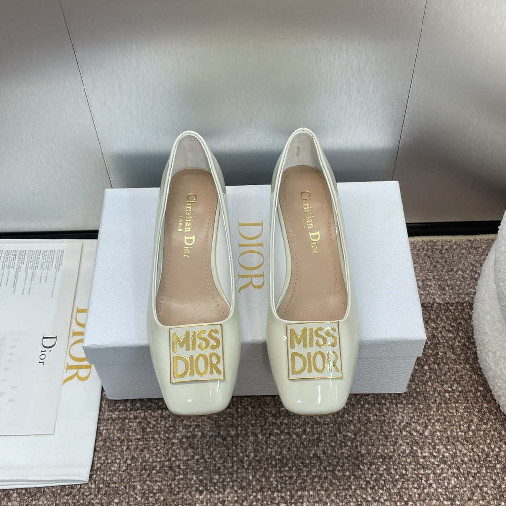 Dior KDV266VNI Miss Dior Pump Beige Patent Calfskin D82965