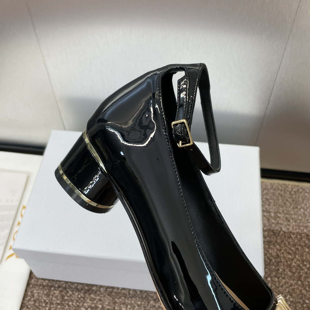 Dior KDV266VNI Miss Dior Pump Black Patent Calfskin D82960