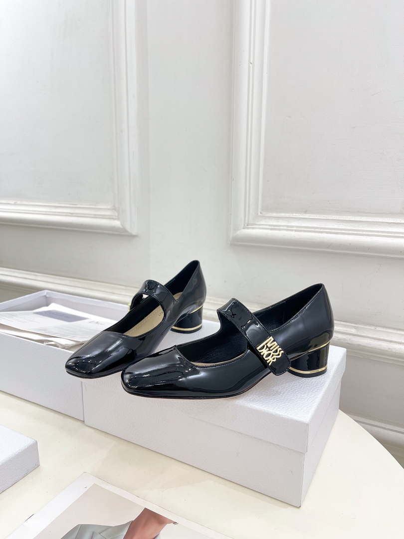 Dior KDV268VNI Miss Dior Pump 40mm Patent Calfskin D82980