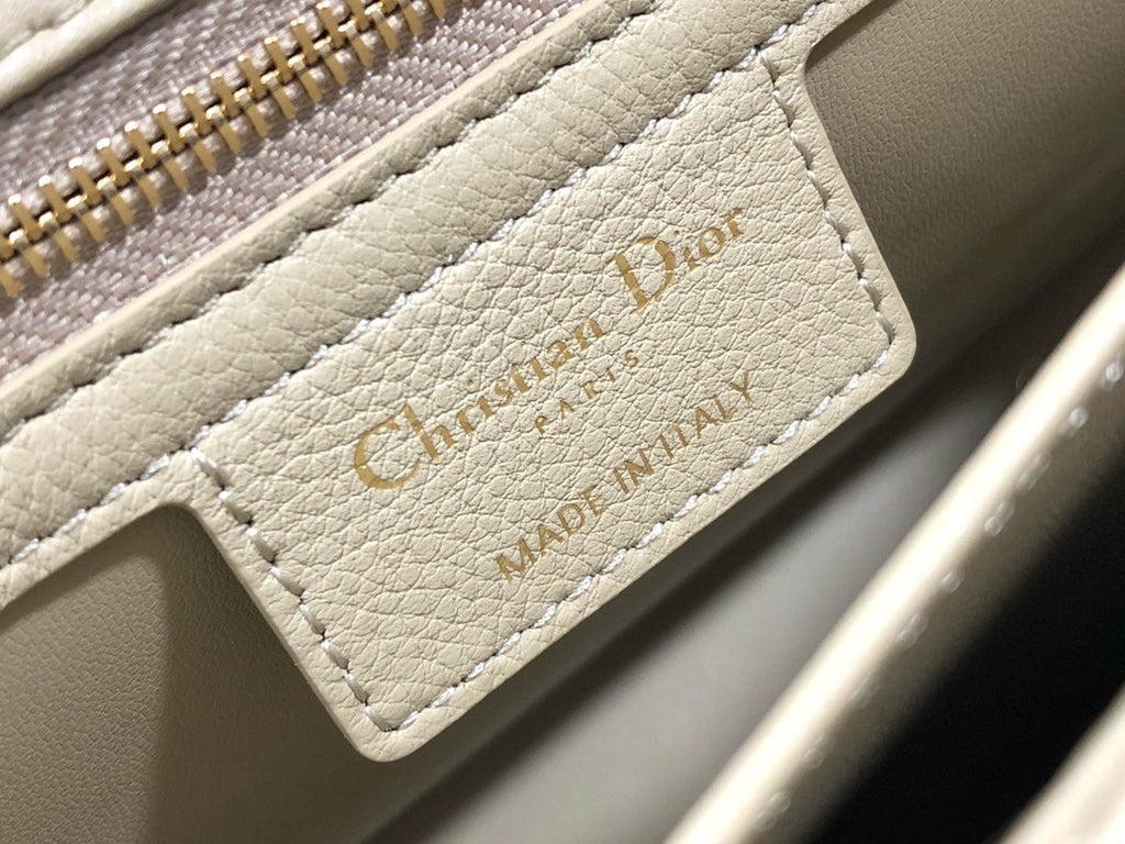 Dior M9243 Large Caro Bag Calfskin Apricot
