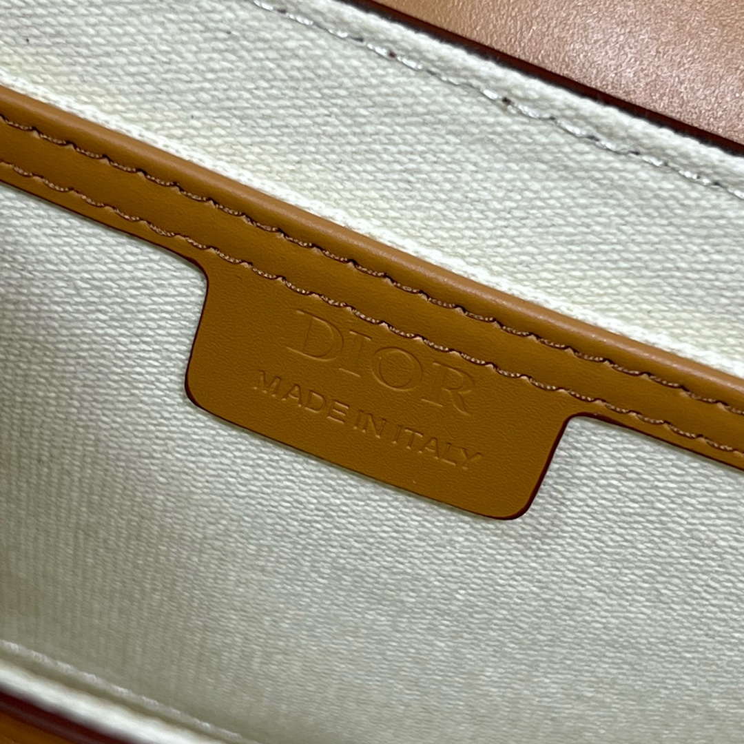 Dior M0051 Crossbody Men Bag Smooth Calfskin Brown