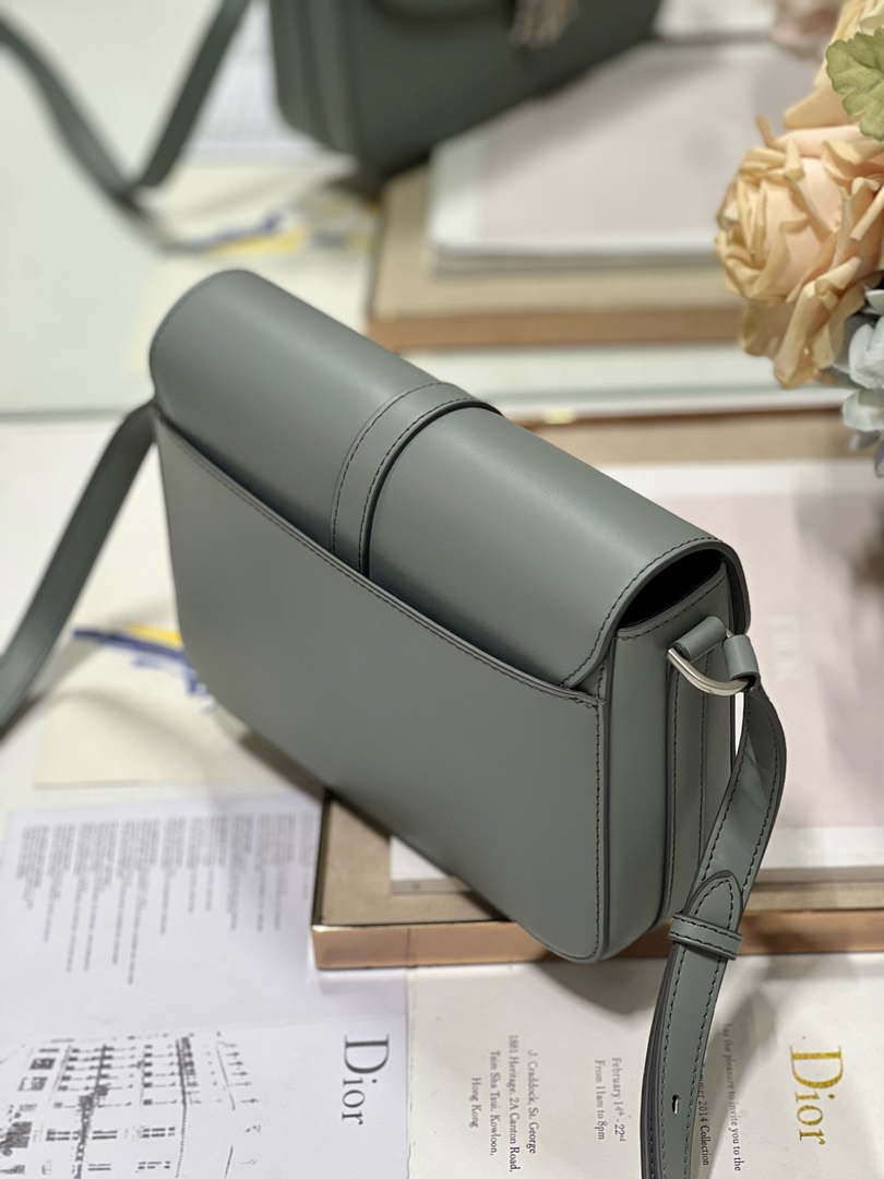 Dior M0051 Crossbody Men Bag Smooth Calfskin Gray