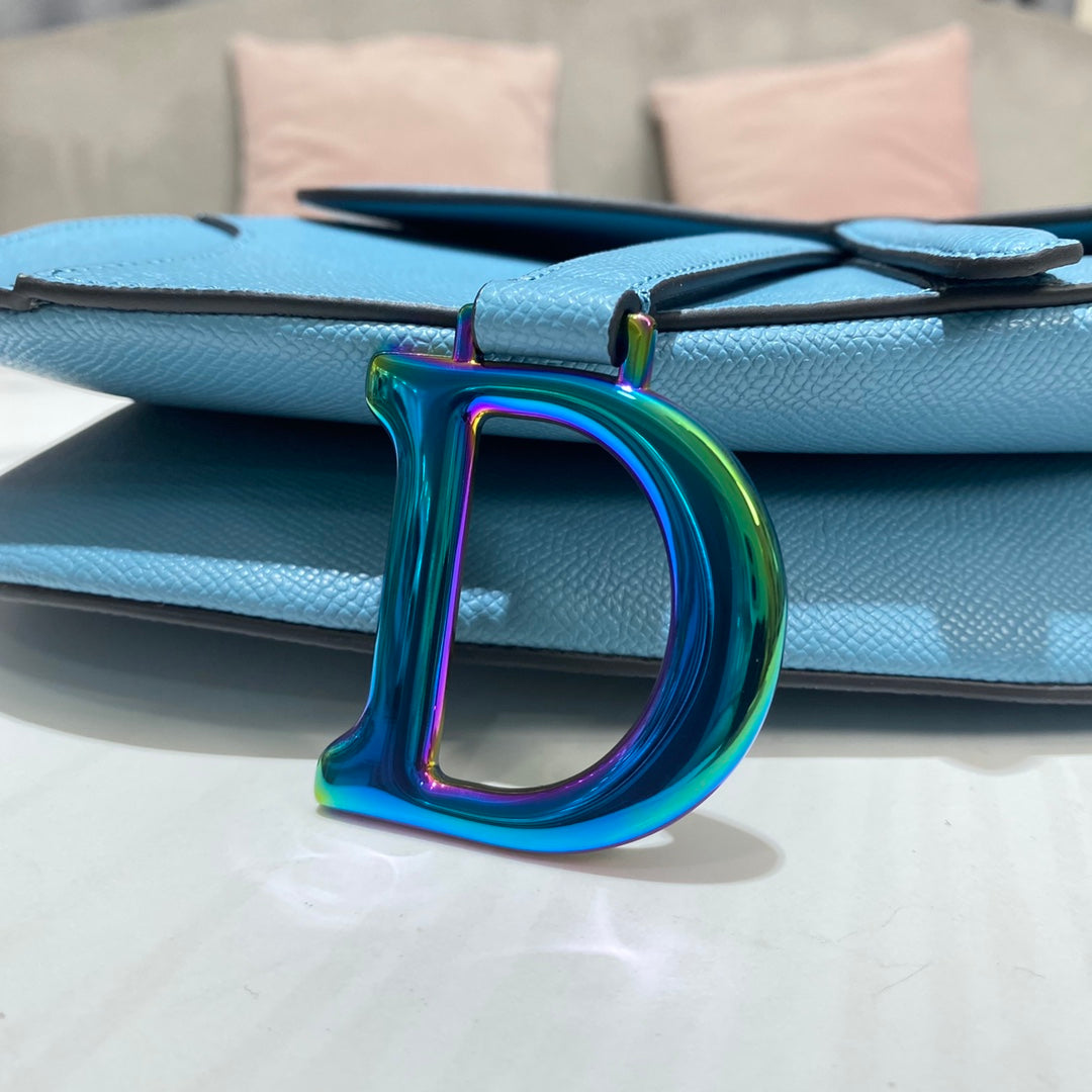 Dior M0446 Dior Saddle Bag Light Blue Grained Calfskin Blue logo