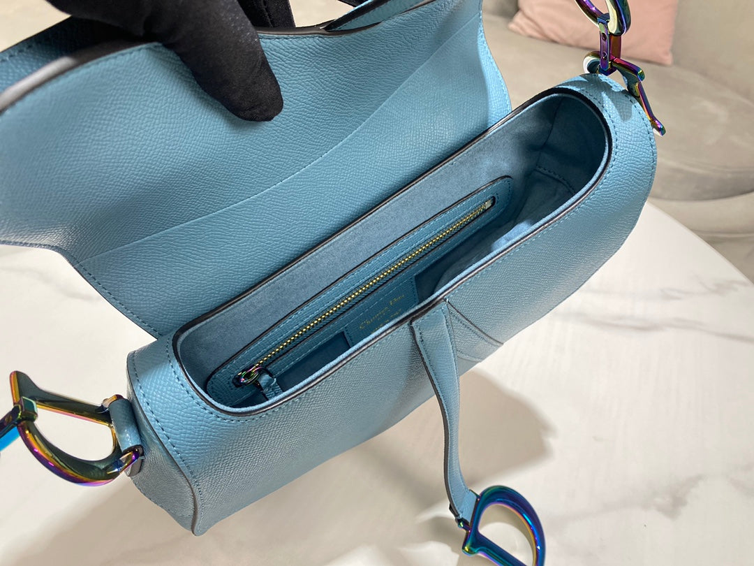 Dior M0446 Dior Saddle Bag Light Blue Grained Calfskin Blue logo