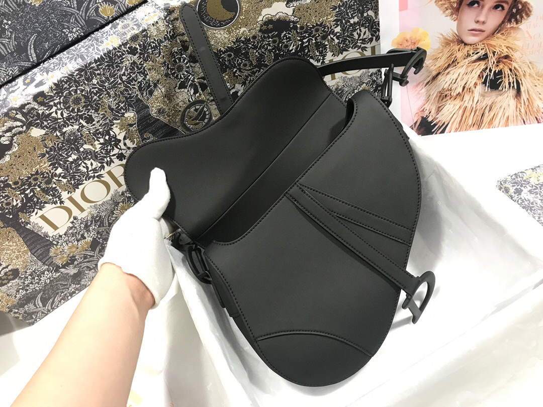 Dior M0446 Dior Saddle Bag M0447 Black Ultramatte Calfskin - shop2bag