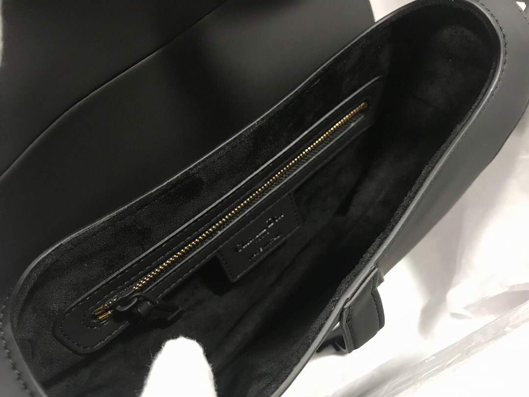 Dior M0446 Dior Saddle Bag M0447 Black Ultramatte Calfskin - shop2bag