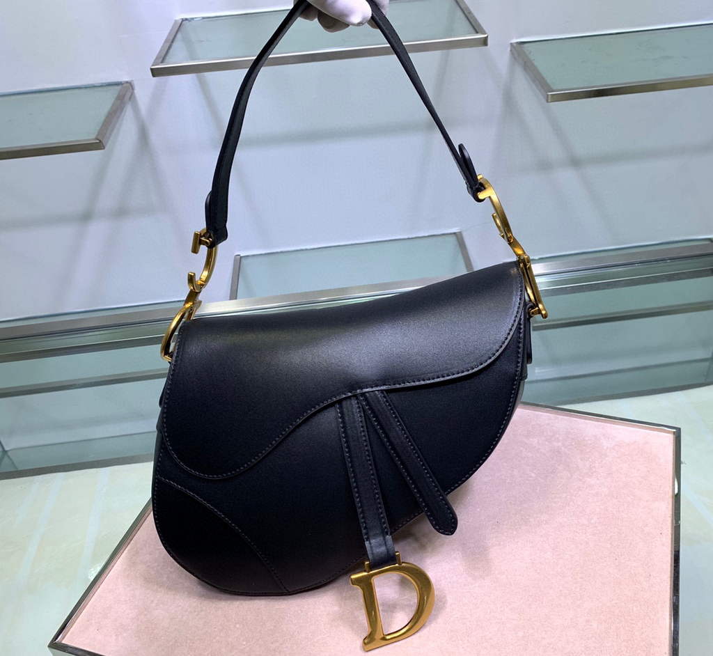 Dior M0446 Dior Saddle Bag M0447 Black Goatskin Gold Hardware