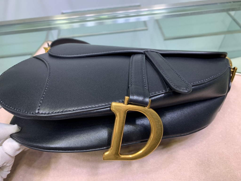 Dior M0446 Dior Saddle Bag M0447 Black Goatskin Gold Hardware