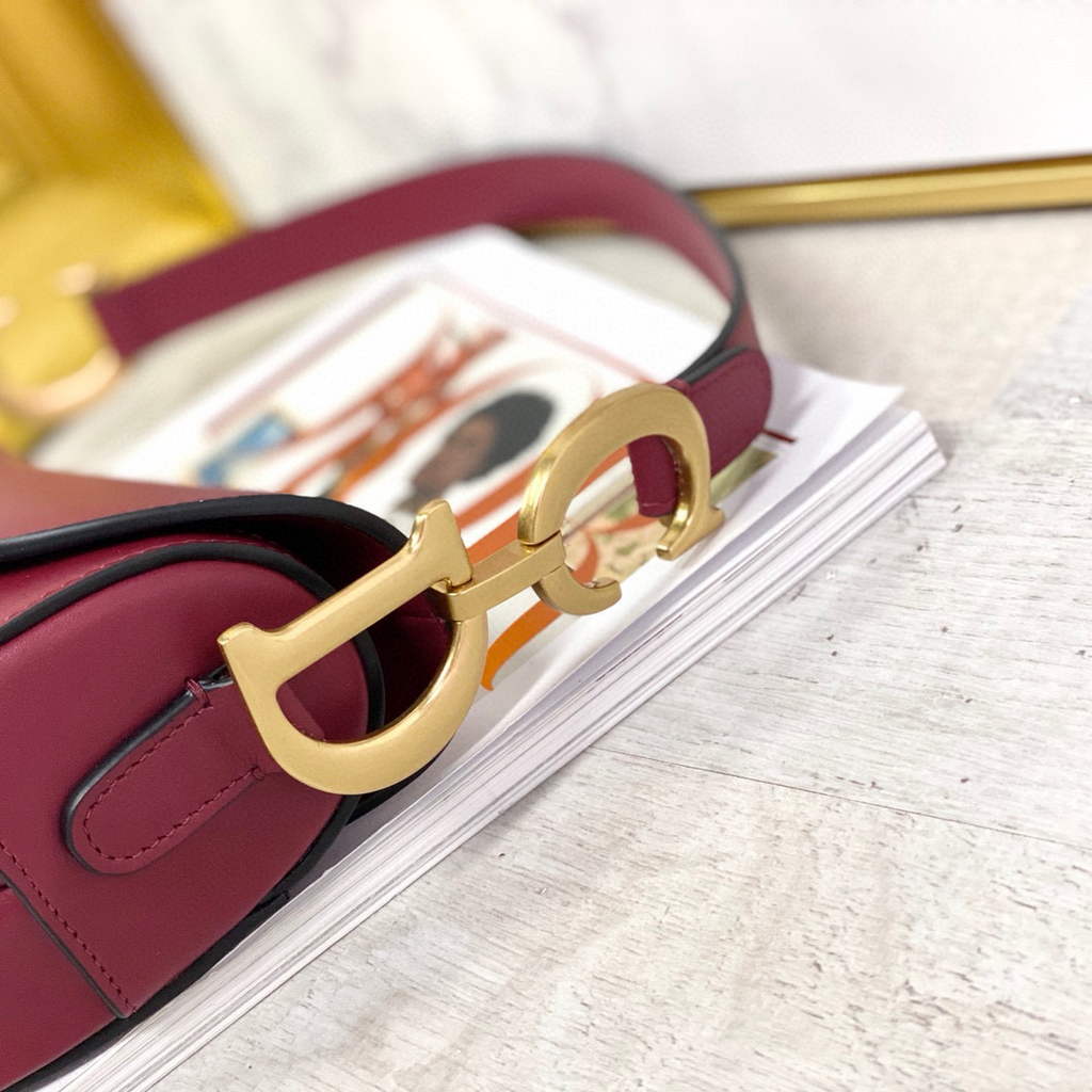 Dior M0446 Dior Saddle Bag M0447 Wine Red Goatskin Gold Hardware