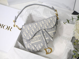 Dior Saddle Bag Burgundy Dior Oblique Jacquard M0446 Gray - Default Title - View 1