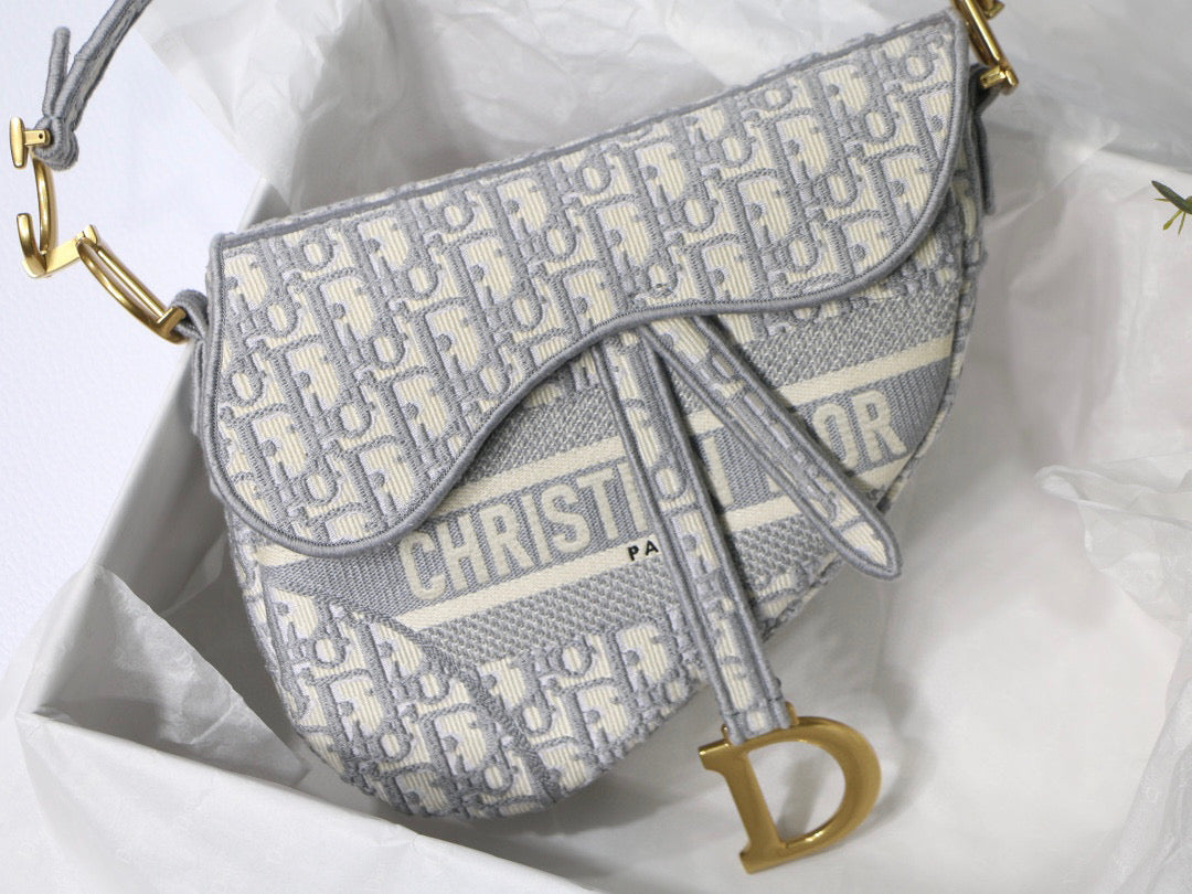 Dior Saddle Bag Burgundy Dior Oblique Jacquard M0446 Gray