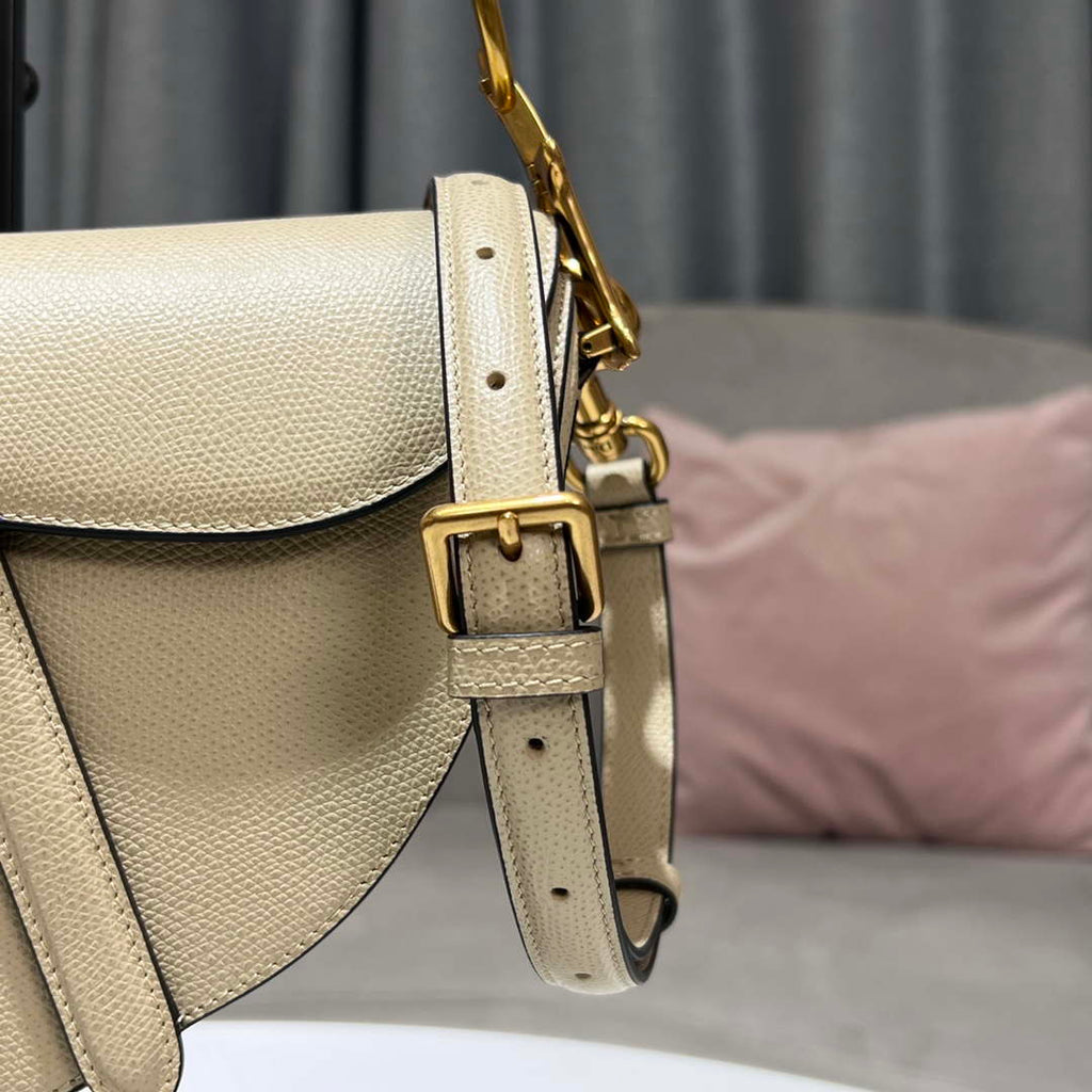 Dior M0455 Saddle Bag With Strap Apricot Grained Calfskin
