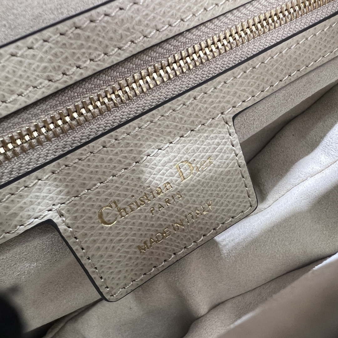 Dior M0455 Saddle Bag With Strap Apricot Grained Calfskin