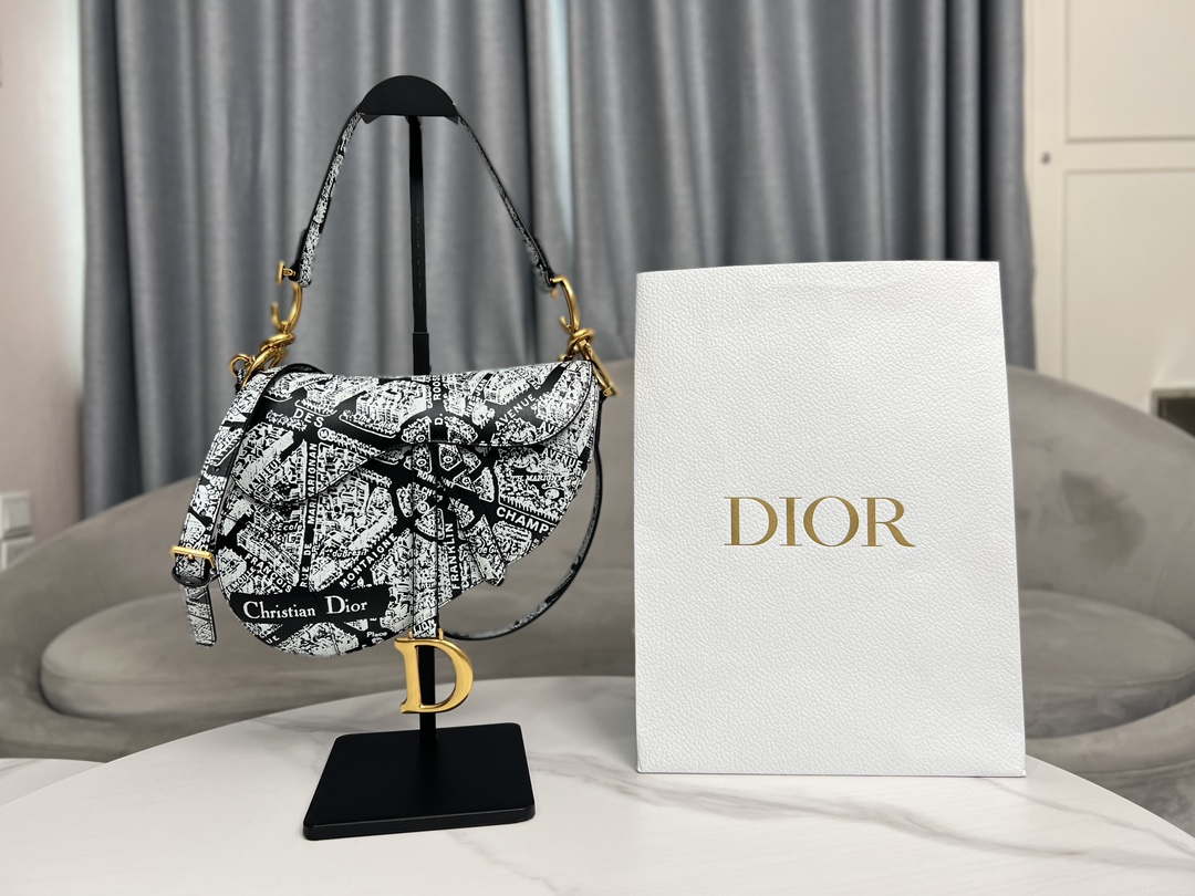 Dior M0455 Saddle Bag With Strap Black and White Ultramatte Calfskin - Default Title - View 1