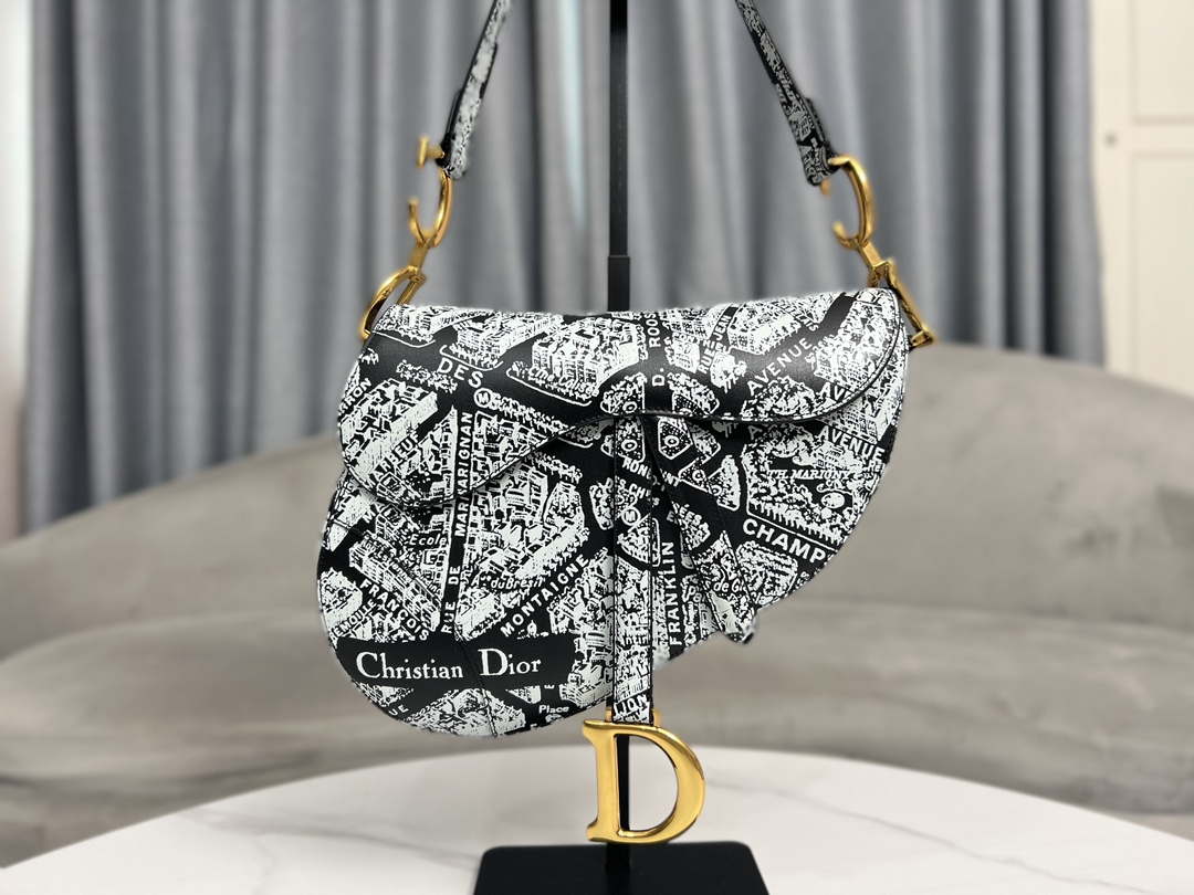 Dior M0455 Saddle Bag With Strap Black and White Ultramatte Calfskin