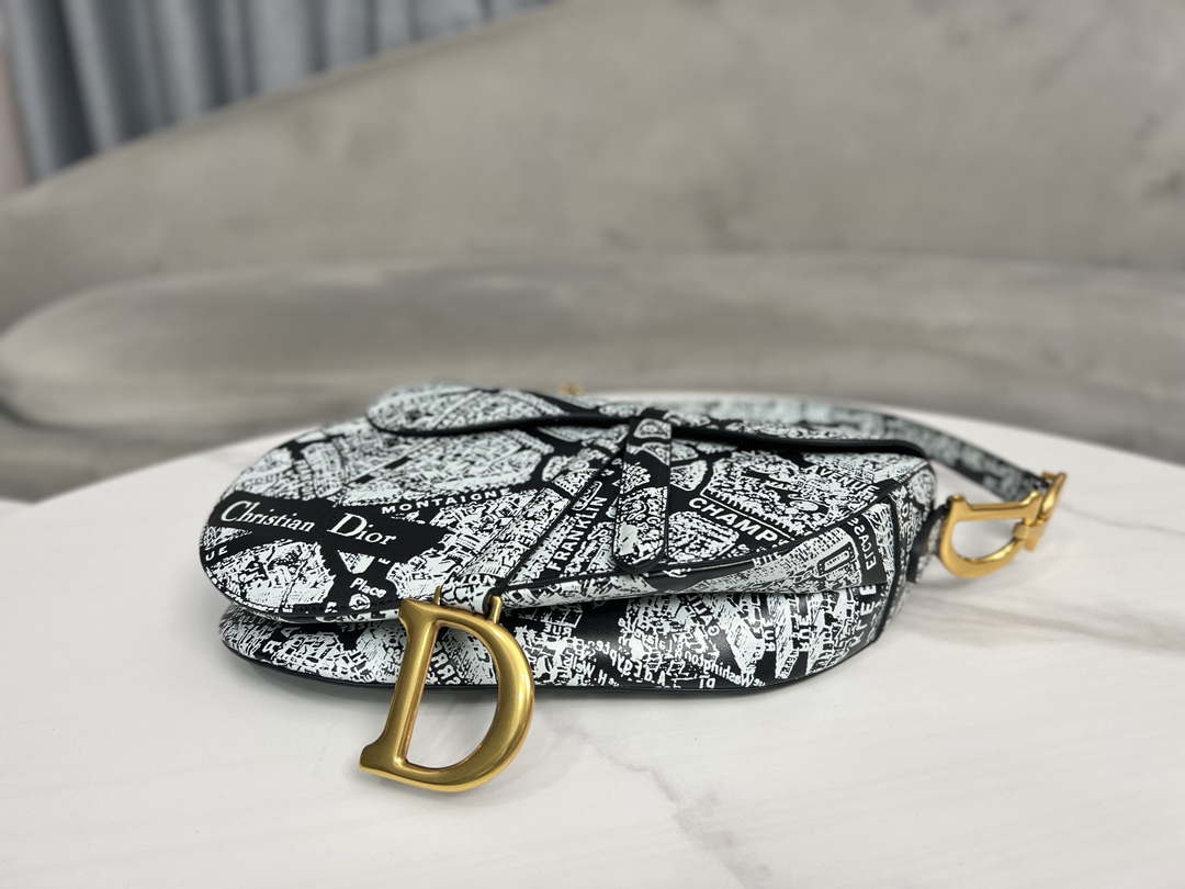Dior M0455 Saddle Bag With Strap Black and White Ultramatte Calfskin