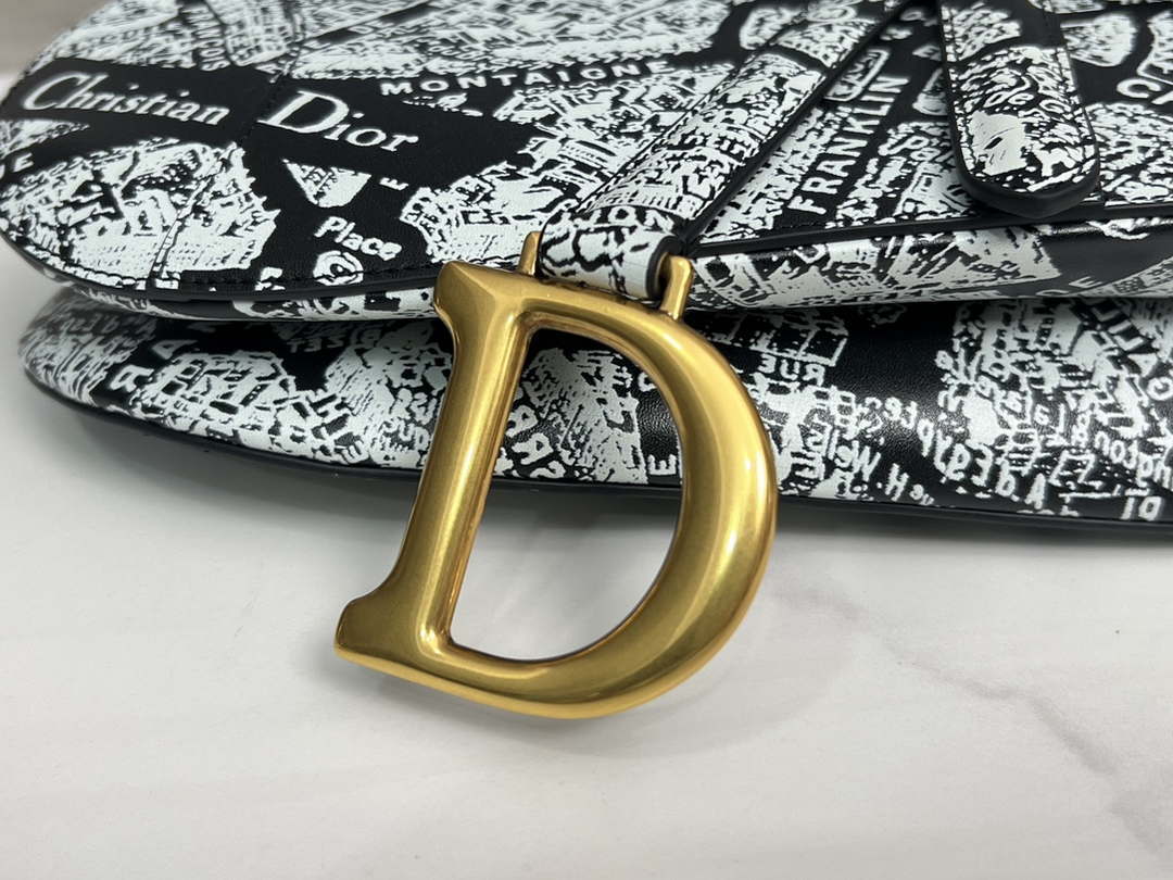 Dior M0455 Saddle Bag With Strap Black and White Ultramatte Calfskin