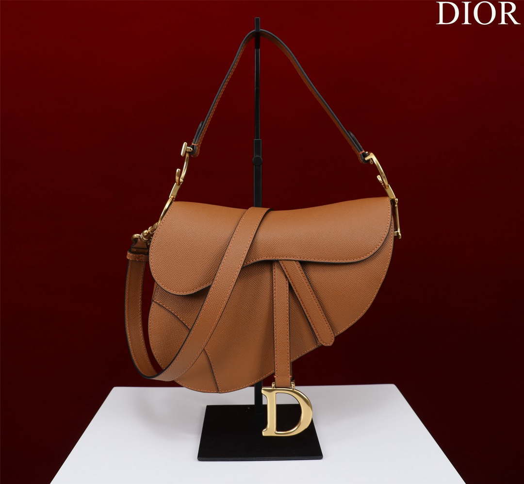 Dior M0455 Saddle Bag With Strap Brown Grained Calfskin - Default Title - View 1