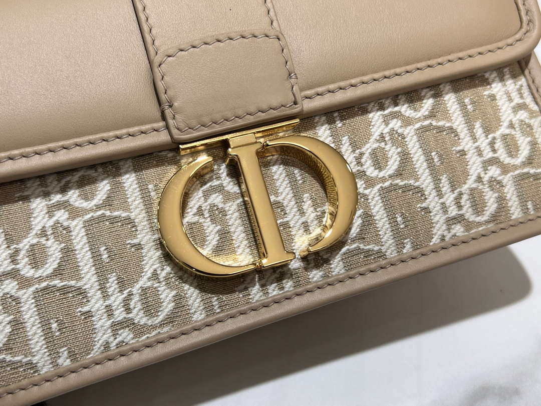 Dior M9334 30 Montaigne East-West Bag with Chain Dior Oblique Jacquard and Natural Smooth Calfskin