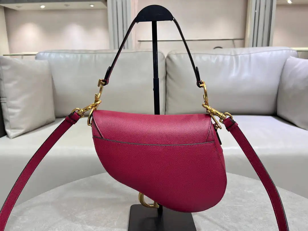 Dior M0455 Saddle Bag With Strap Grained Calfskin RED M0456
