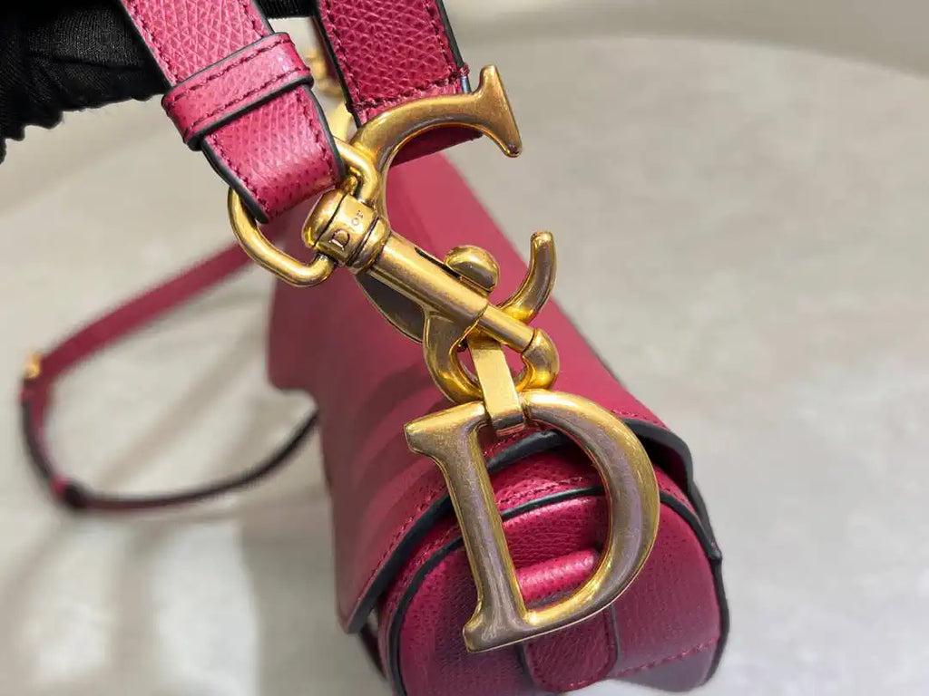 Dior M0455 Saddle Bag With Strap Grained Calfskin RED M0456