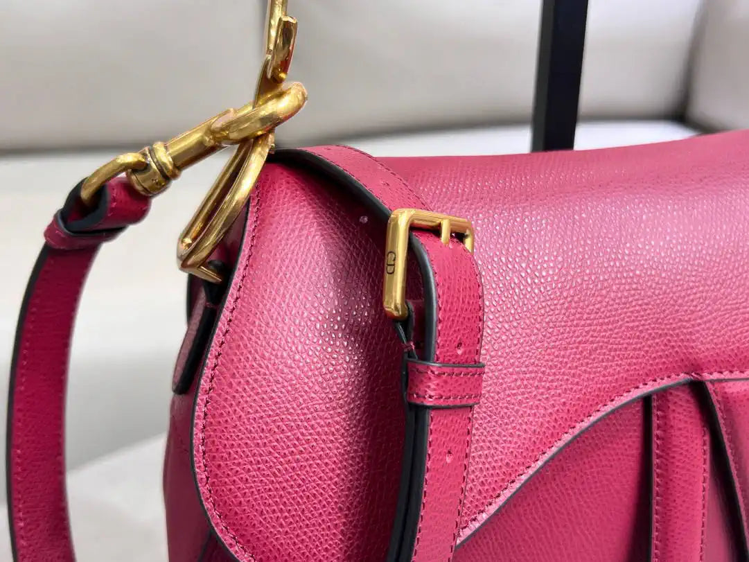 Dior M0455 Saddle Bag With Strap Grained Calfskin RED M0456