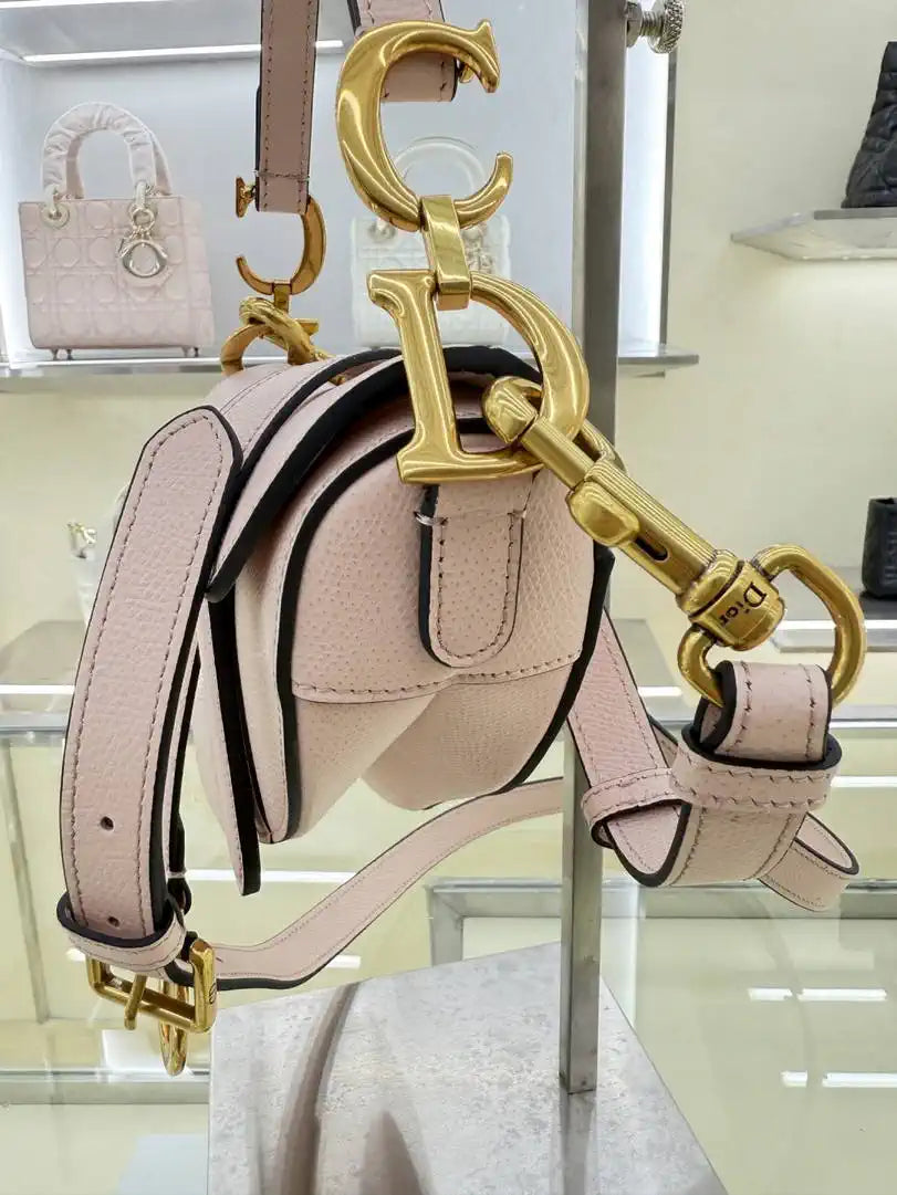 Dior M0455 Saddle Bag With Strap Grained Calfskin Pink M0456