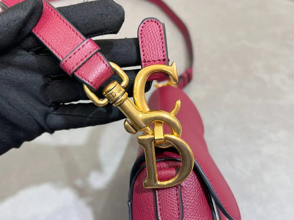 Dior M0455 Saddle Bag With Strap Grained Calfskin RED M0456