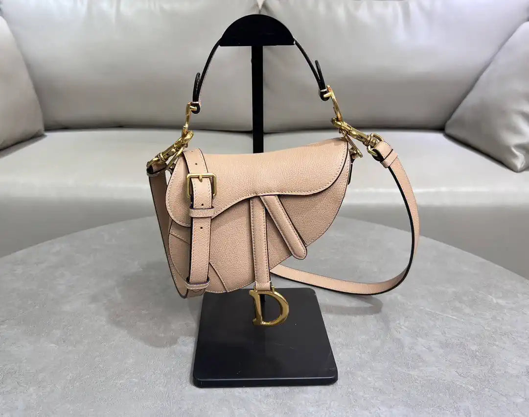 Dior M0455 Saddle Bag With Strap Grained Calfskin Rose Pink M0456