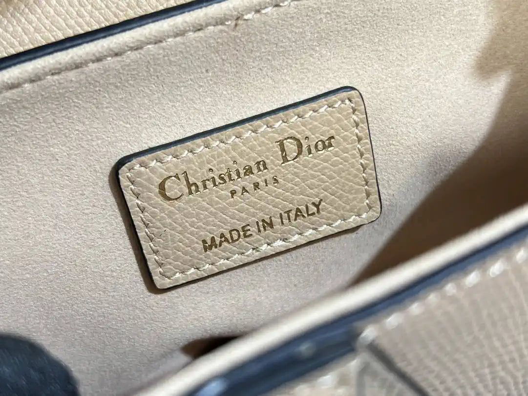 Dior M0455 Saddle Bag With Strap Grained Calfskin Rose Pink M0456
