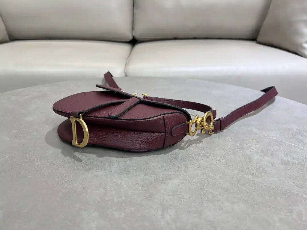 Dior M0455 Saddle Bag With Strap Grained Calfskin Plum M0456