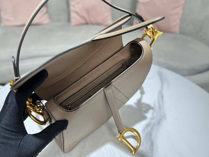 Dior M0455 Saddle Bag With Strap Light Gray Grained Calfskin - Default Title - View 8