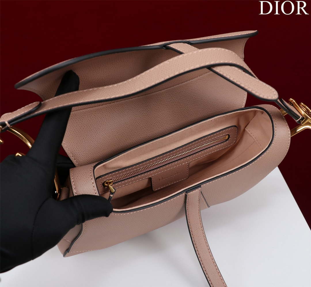 Dior M0455 Saddle Bag With Strap Pink Grained Calfskin