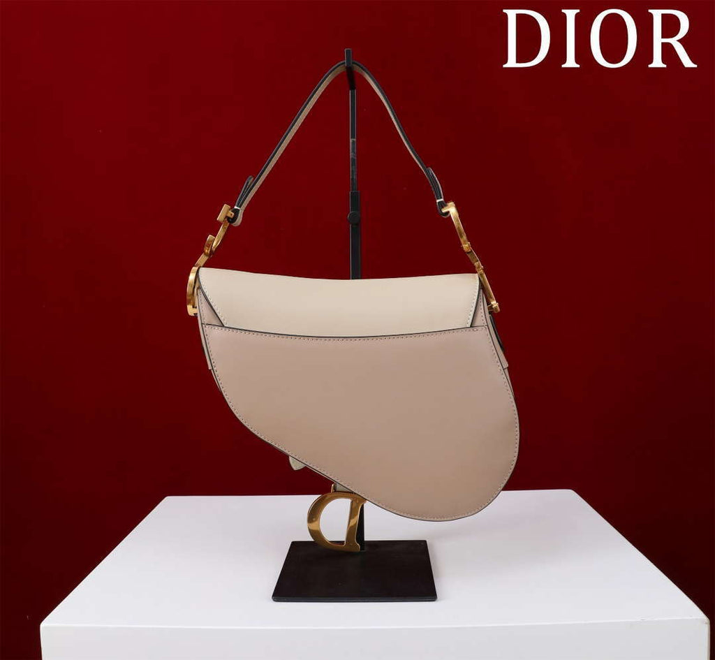 Dior M0455 Saddle Bag with Strap Dior Oblique Jacquard and Natural Smooth Calfskin