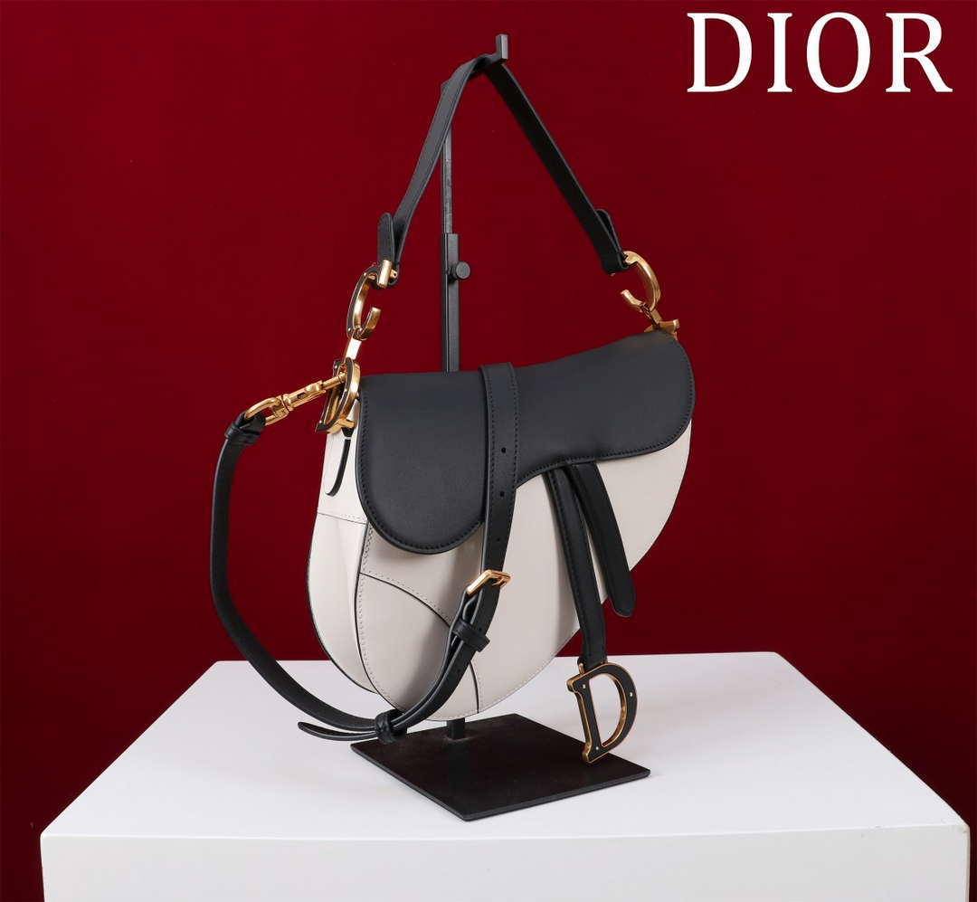 Dior M0455 Saddle Bag With Strap plain weave White and Black Calfskin M0456