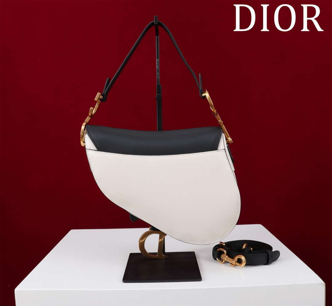 Dior M0455 Saddle Bag With Strap plain weave White and Black Calfskin M0456