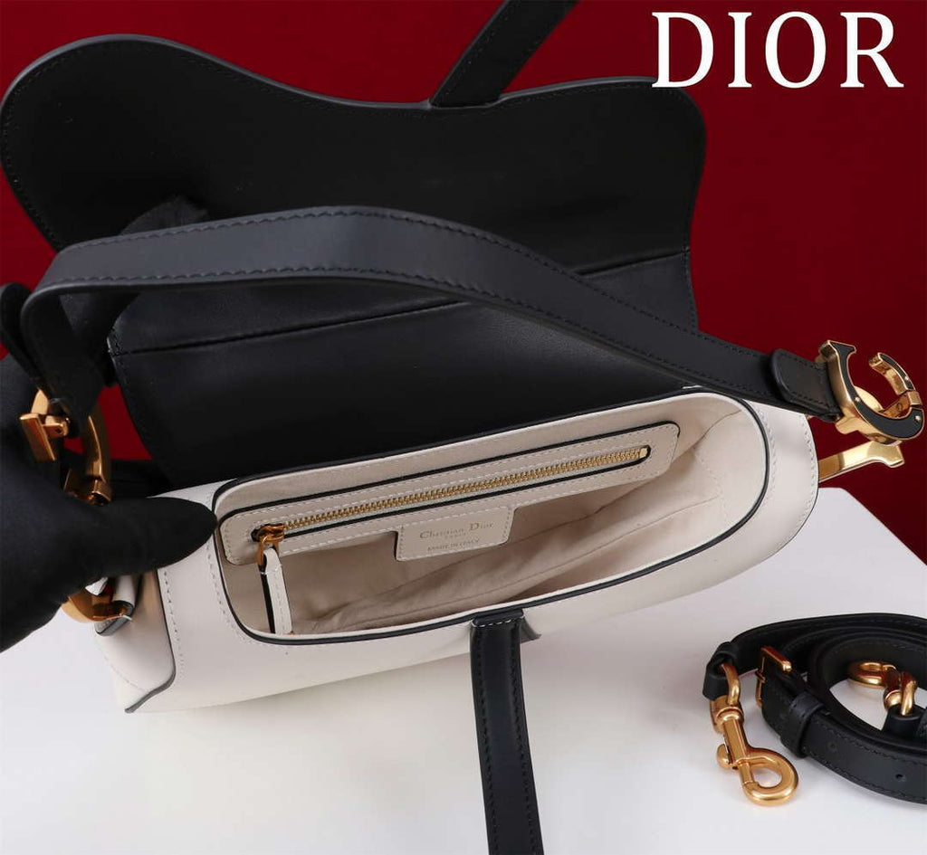 Dior M0455 Saddle Bag With Strap plain weave White and Black Calfskin M0456