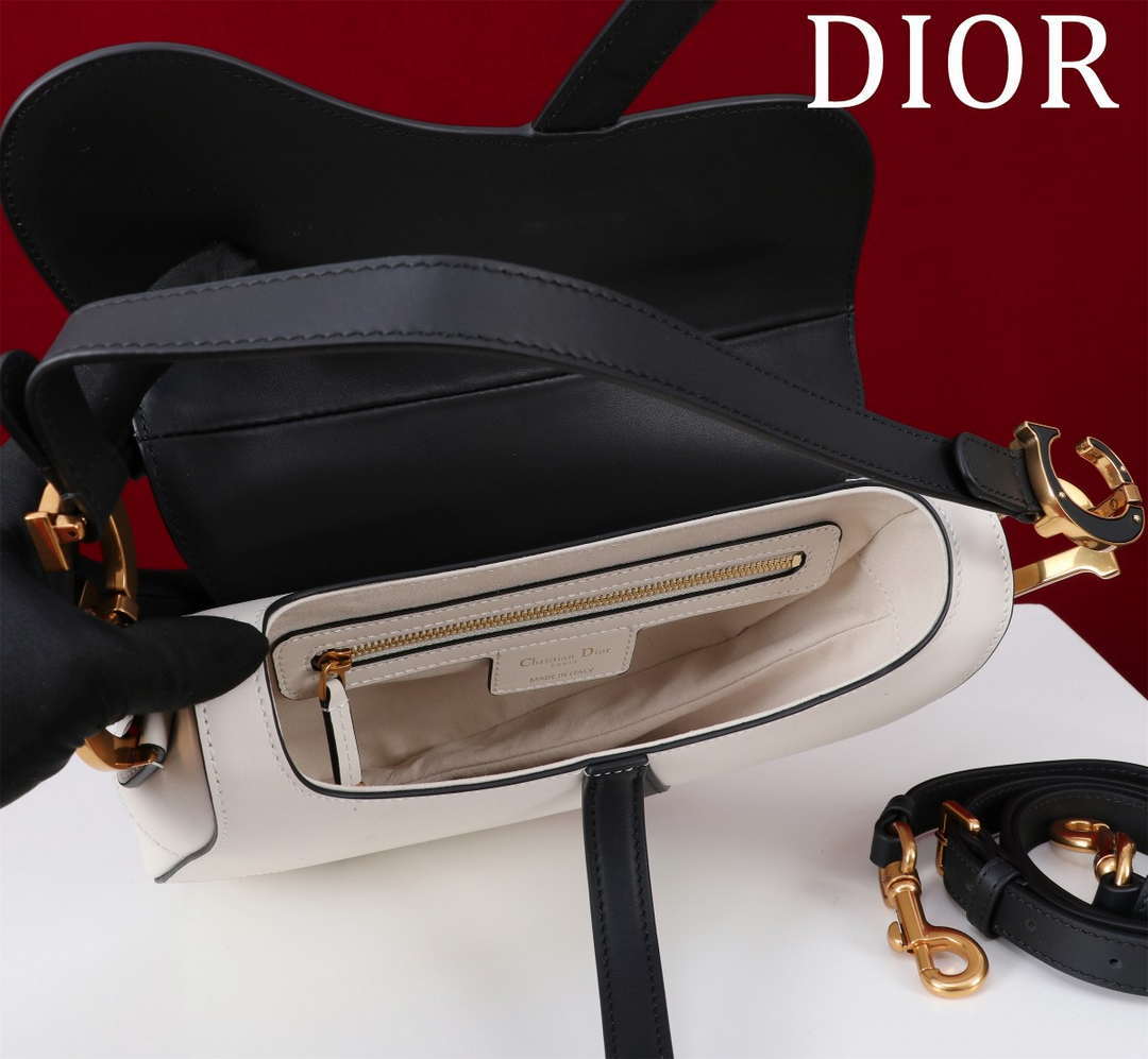 Dior M0455 Saddle Bag With Strap plain weave White and Black Calfskin M0456