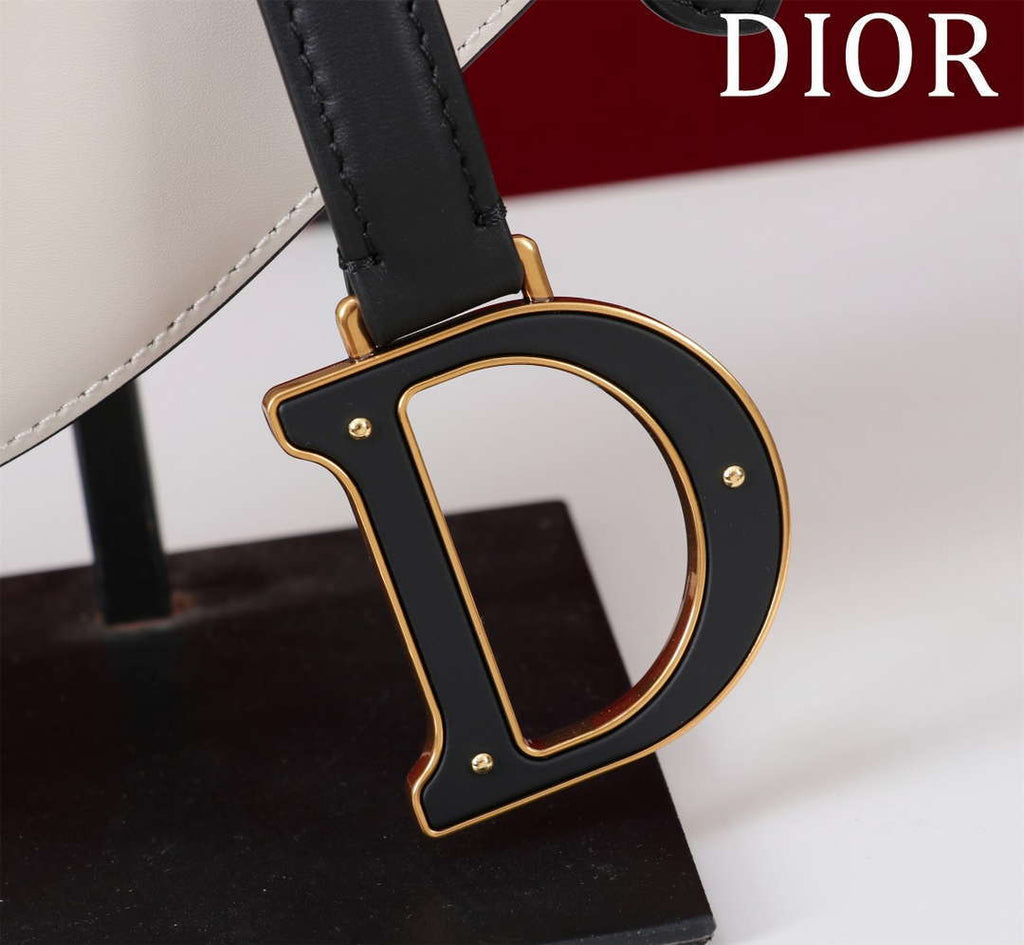 Dior M0455 Saddle Bag With Strap plain weave White and Black Calfskin M0456