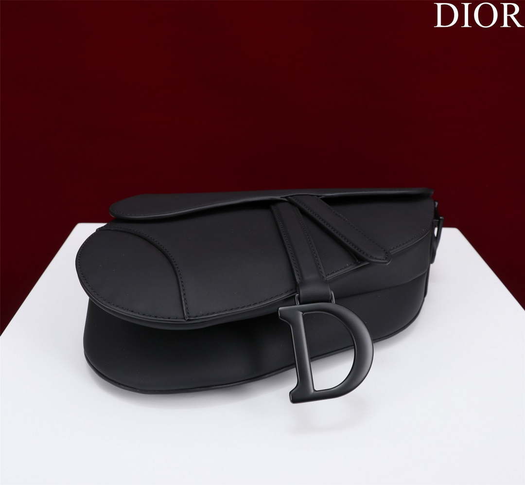 Dior M0455 Saddle Bag With Strap Black  Ultramatte Calfskin Black Hardware - Default Title - View 5