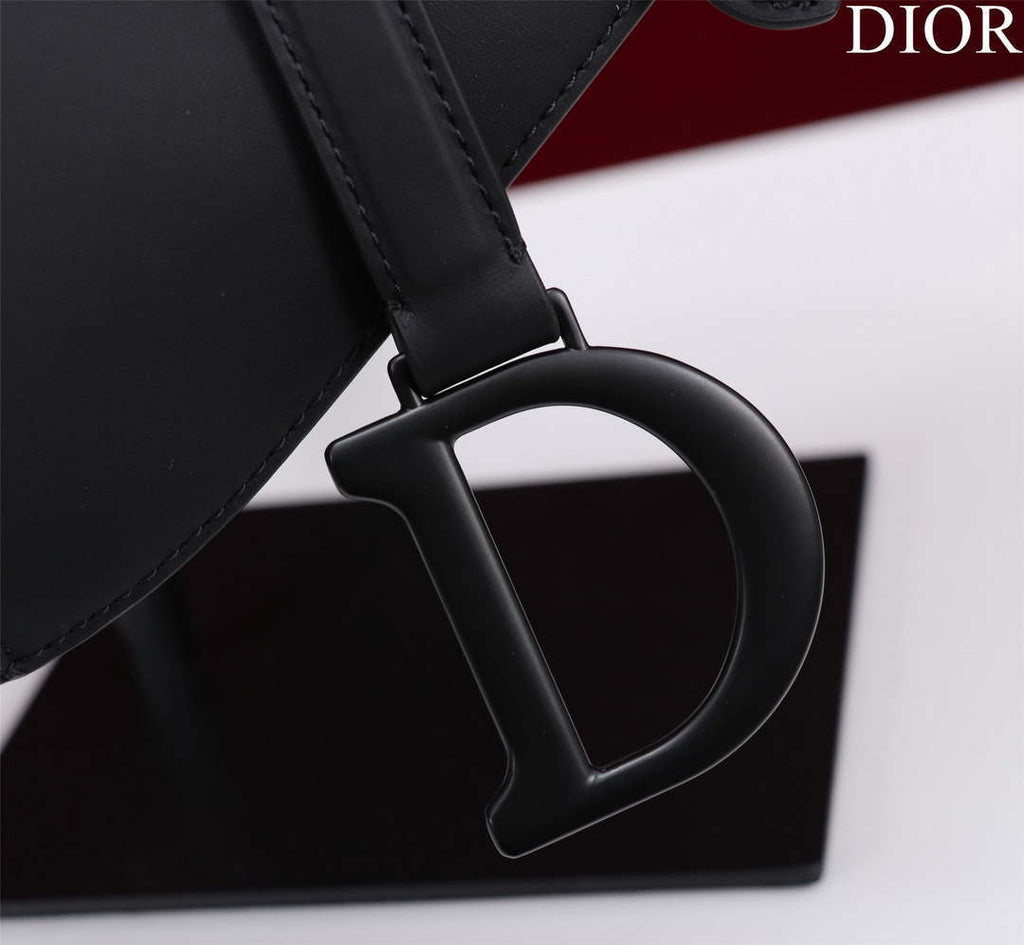 Dior M0455 Saddle Bag With Strap Black  Ultramatte Calfskin Black Hardware