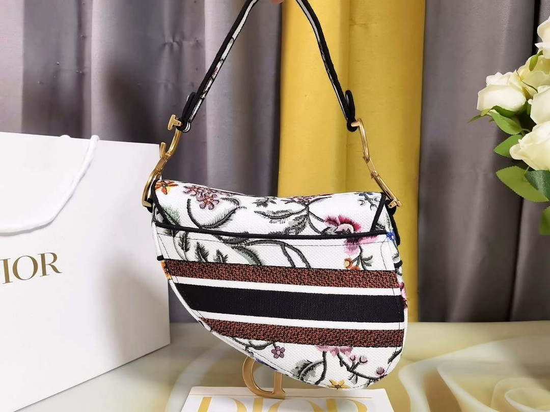 Dior M0455 Saddle Bag With Strap White Cross-Stitch Embroidery