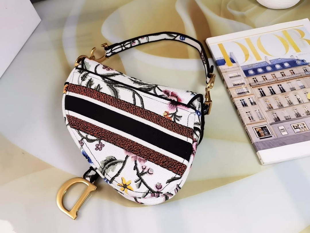 Dior M0455 Saddle Bag With Strap White Cross-Stitch Embroidery