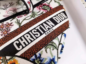 Dior M0455 Saddle Bag With Strap White Cross-Stitch Embroidery - Default Title - View 5
