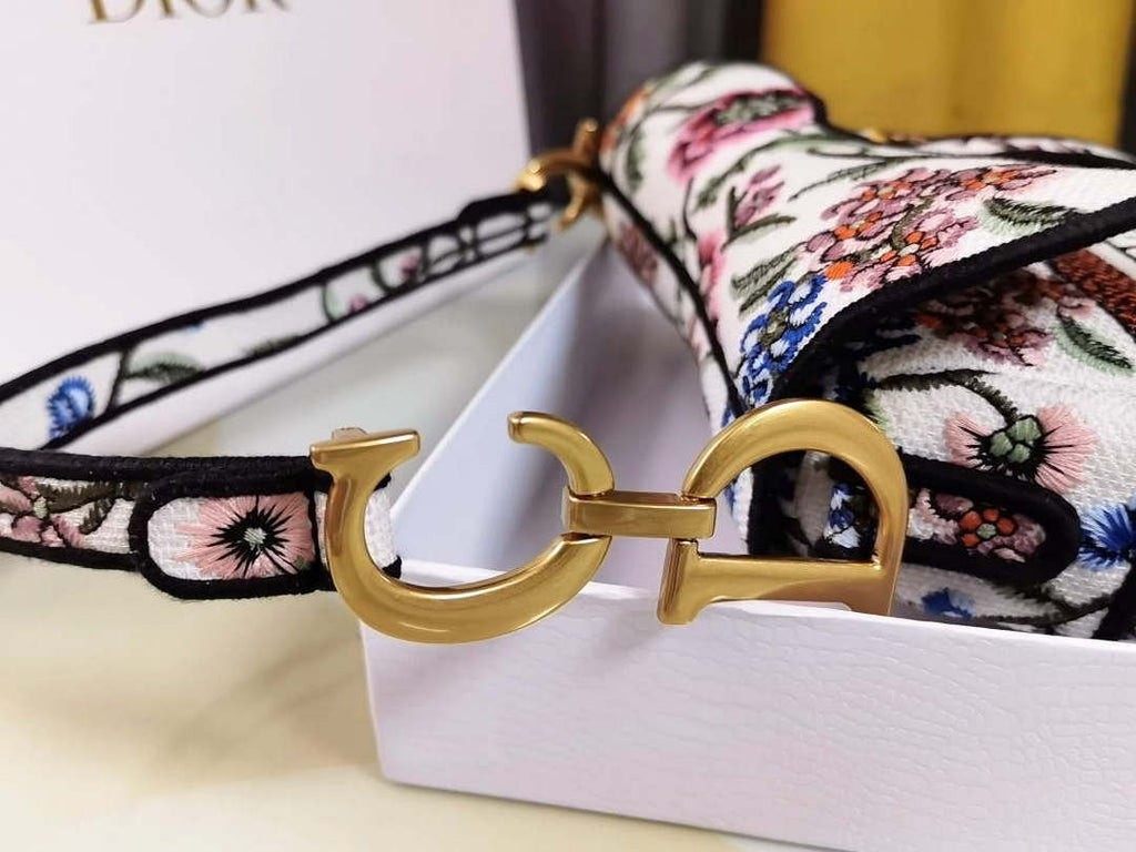 Dior M0455 Saddle Bag With Strap White Cross-Stitch Embroidery