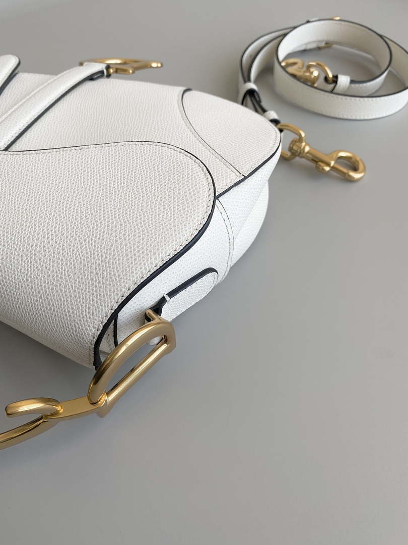 Dior M0455 Saddle Bag With Strap White Grained Calfskin - Default Title - View 4