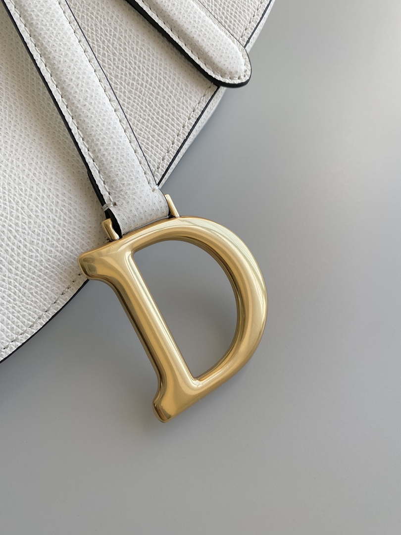 Dior M0455 Saddle Bag With Strap White Grained Calfskin