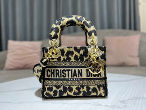 Dior M0500 MINI Lady D-LITE Bag Beige Multicolor Mizza Embroidery - Default Title - View 2