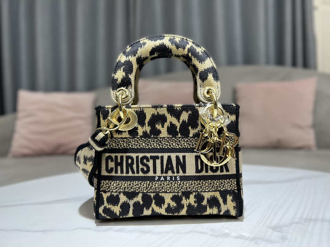 Dior M0500 MINI Lady D-LITE Bag Beige Multicolor Mizza Embroidery
